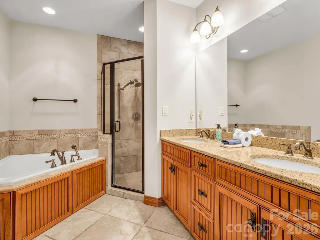 268 Wambli Pass Lake Lure NC 28746