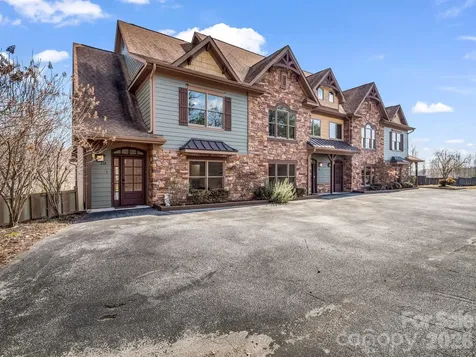 268 Wambli Pass Lake Lure NC 28746