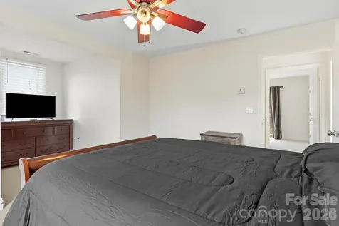 11 Roberts Drive Swannanoa NC 28778