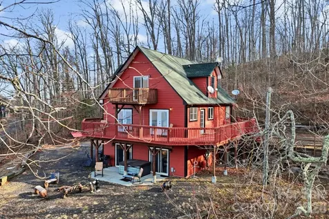 11 Roberts Drive Swannanoa NC 28778