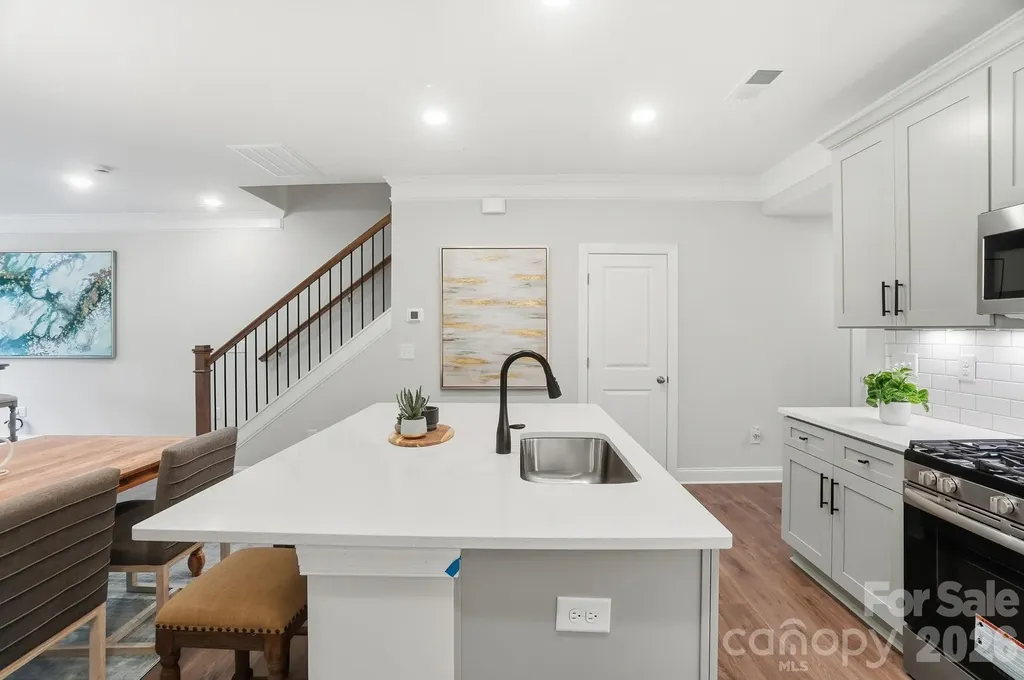 4321 Black Court Harrisburg NC 28075