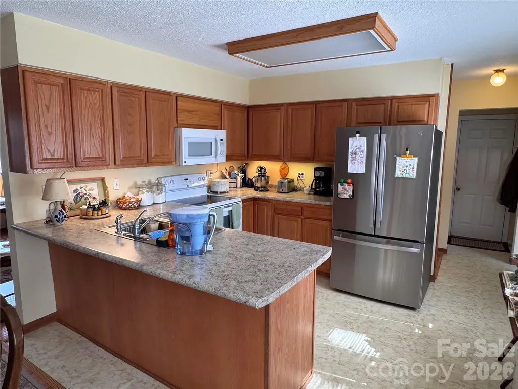 35 Azalea Drive Spruce Pine NC 28777