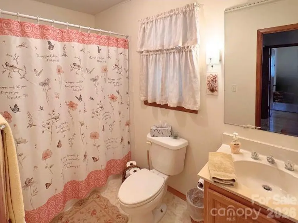35 Azalea Drive Spruce Pine NC 28777