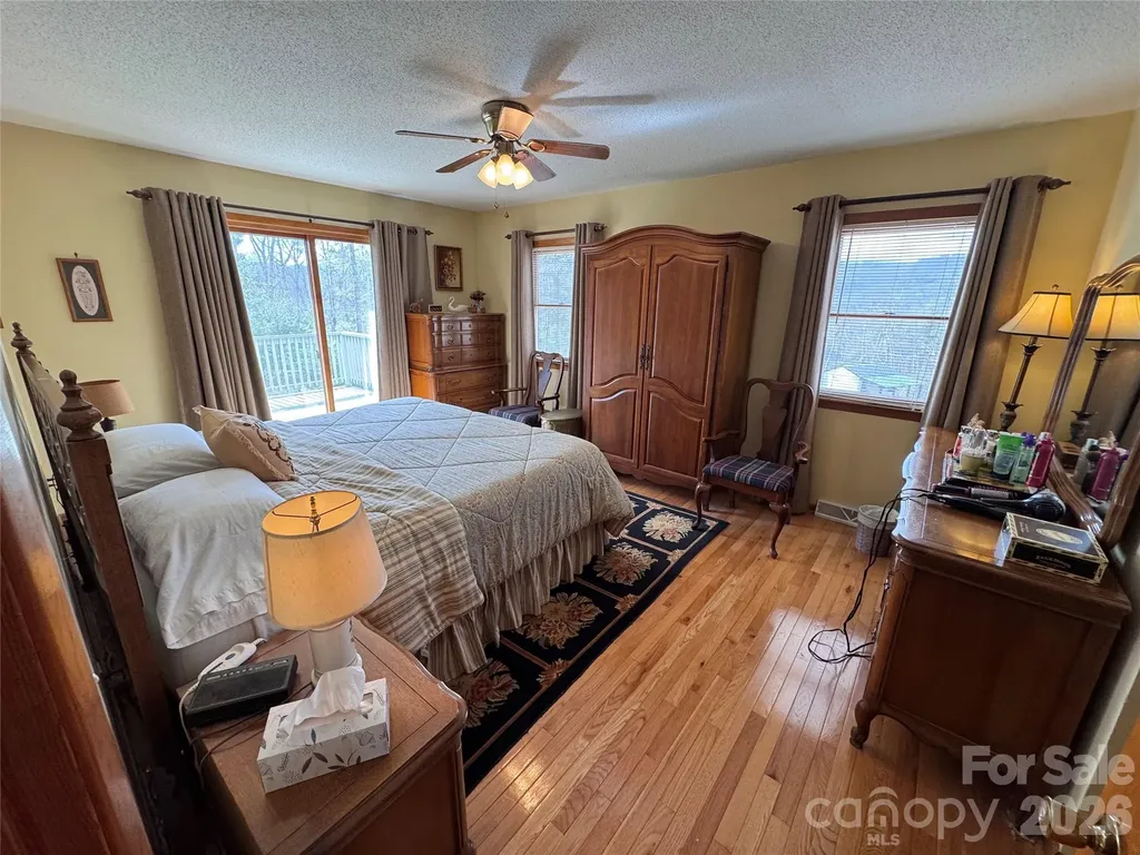 35 Azalea Drive Spruce Pine NC 28777