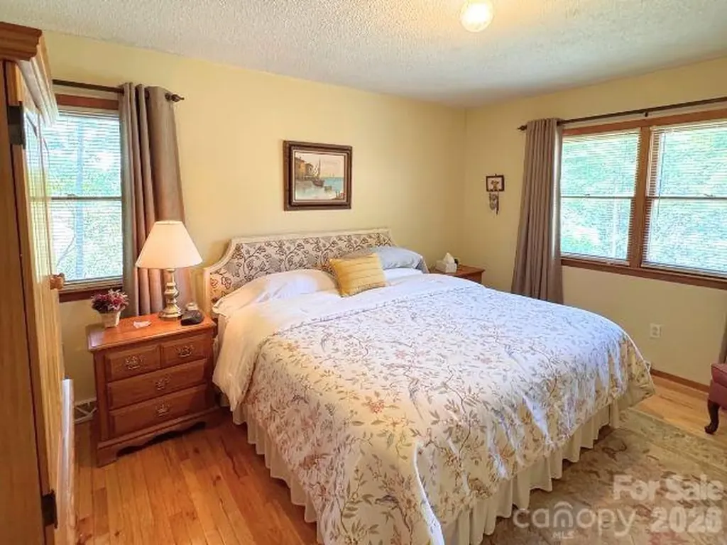 35 Azalea Drive Spruce Pine NC 28777