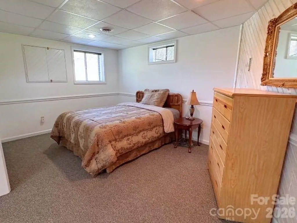 35 Azalea Drive Spruce Pine NC 28777