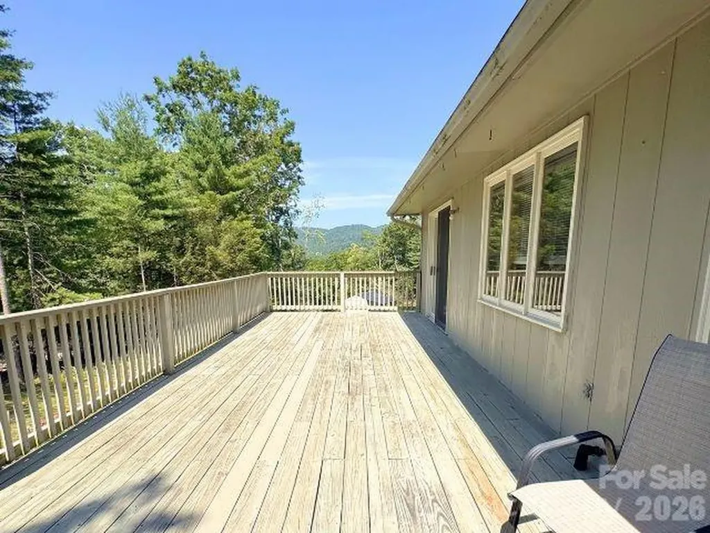 35 Azalea Drive Spruce Pine NC 28777