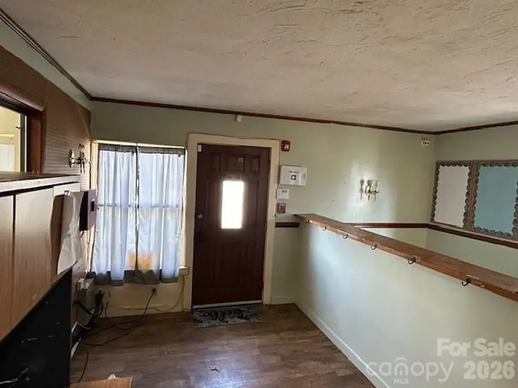 125 S Main Street Rutherfordton NC 28139