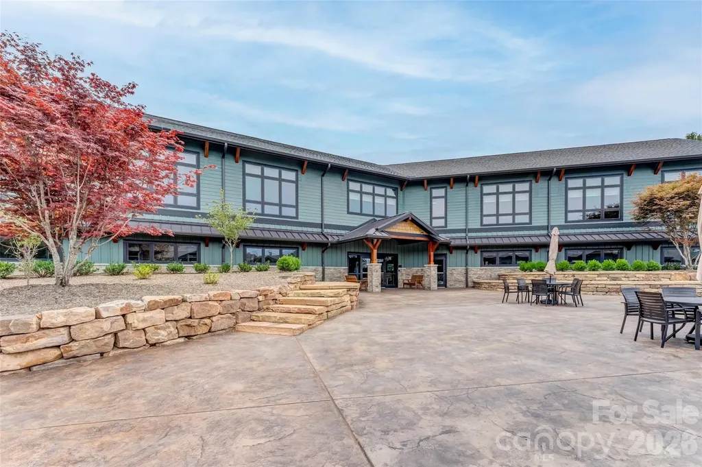 674 Soquili Drive Brevard NC 28712