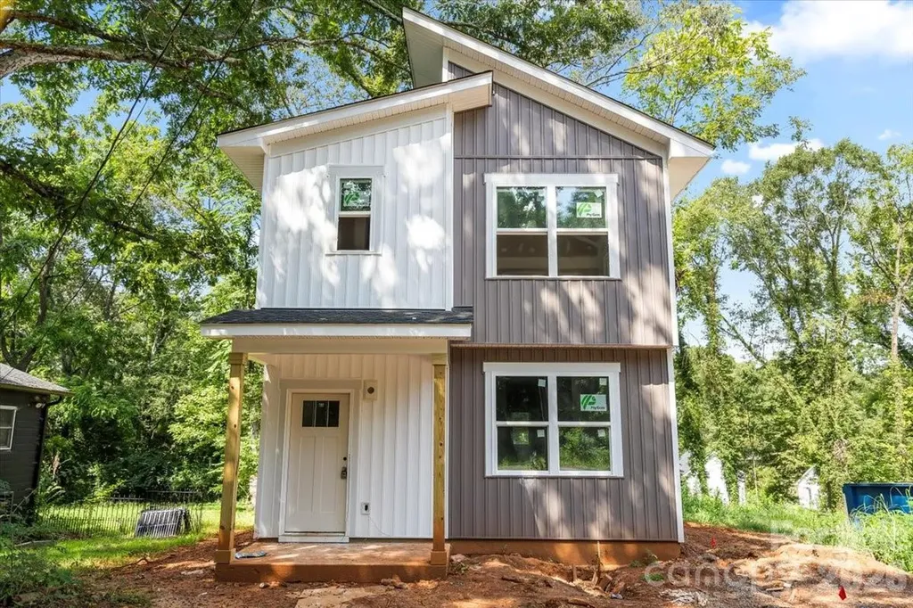 207 Knot Street Shelby NC 28150