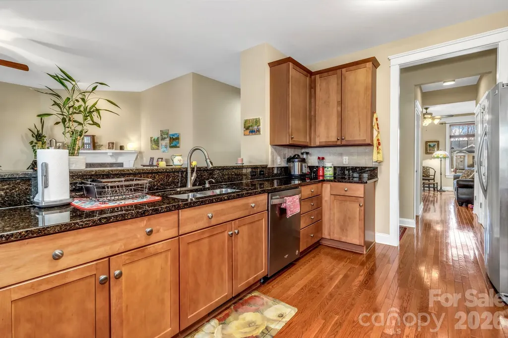 12 Hoolet Court Candler NC 28715