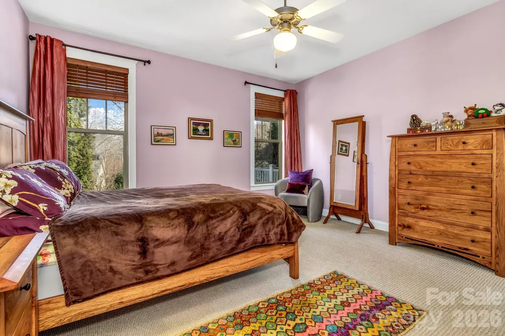 12 Hoolet Court Candler NC 28715