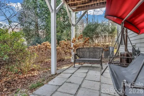 12 Hoolet Court Candler NC 28715