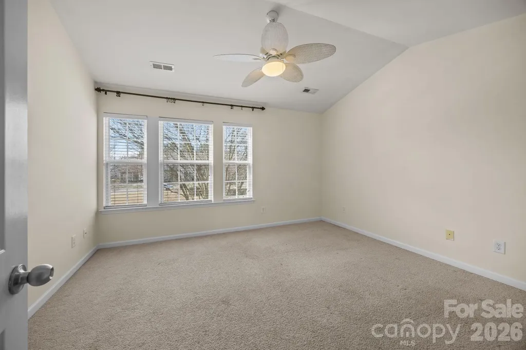 11138 Derryrush Drive Charlotte NC 28213