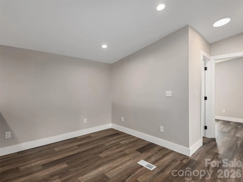 22 Honey Locust Lane Candler NC 28715