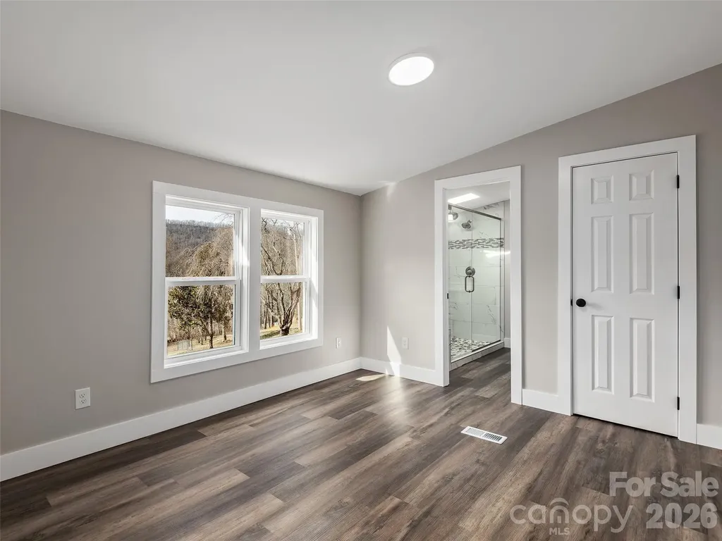 22 Honey Locust Lane Candler NC 28715