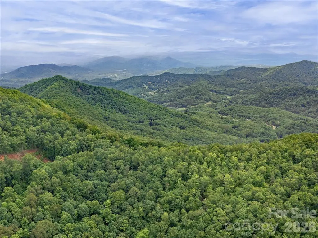 000 Quiet Cove Road Sylva NC 28779