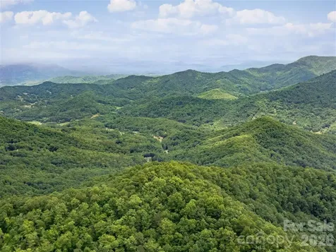 21 Long Winding Road Sylva NC 28779