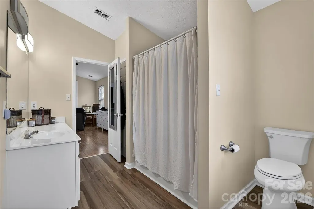 9830 Avensong Crossing Drive Charlotte NC 28215
