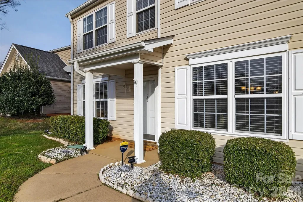 9830 Avensong Crossing Drive Charlotte NC 28215