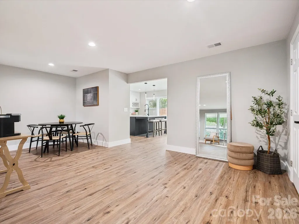 2000 Tyvola Road Charlotte NC 28210