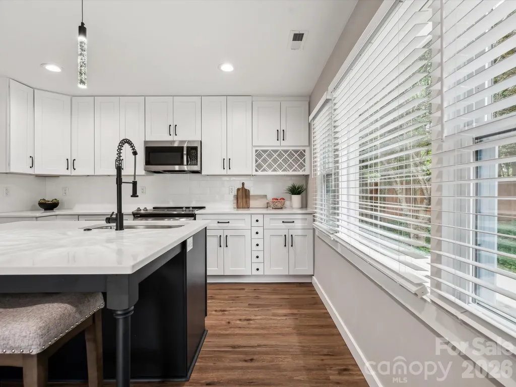2000 Tyvola Road Charlotte NC 28210