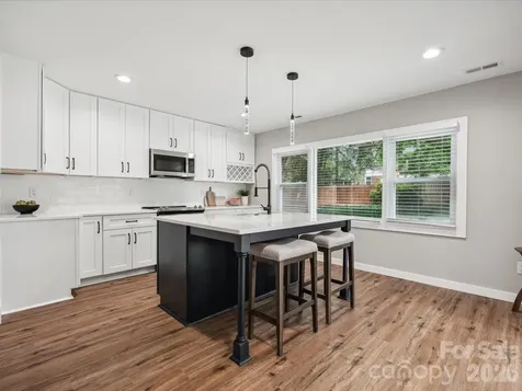 2000 Tyvola Road Charlotte NC 28210
