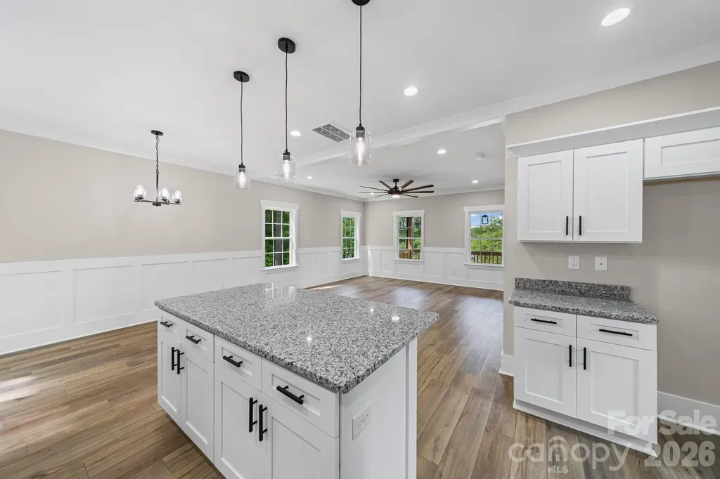 123 Tallassee Lane New London NC 28127