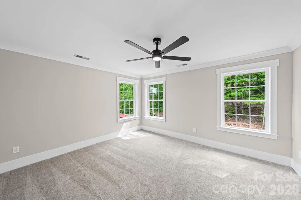 123 Tallassee Lane New London NC 28127