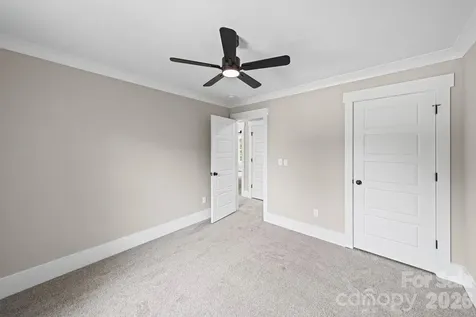 123 Tallassee Lane New London NC 28127