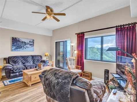 303 Sugar Top Drive Sugar Mountain NC 28604