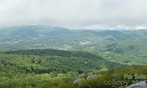 303 Sugar Top Drive Sugar Mountain NC 28604