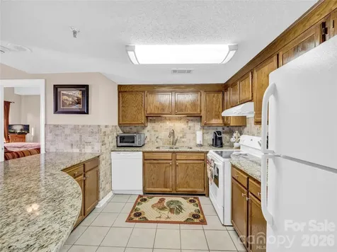 303 Sugar Top Drive Sugar Mountain NC 28604
