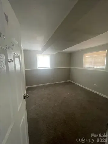1221 Farmfield Lane Charlotte NC 28213