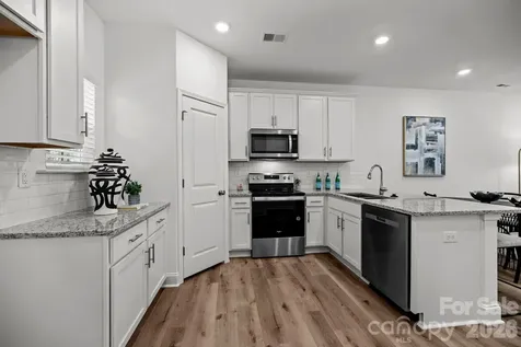 3140 Butler Hill Drive Matthews NC 28105