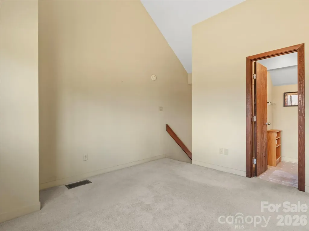 125 Townhouse Drive Burnsville NC 28714