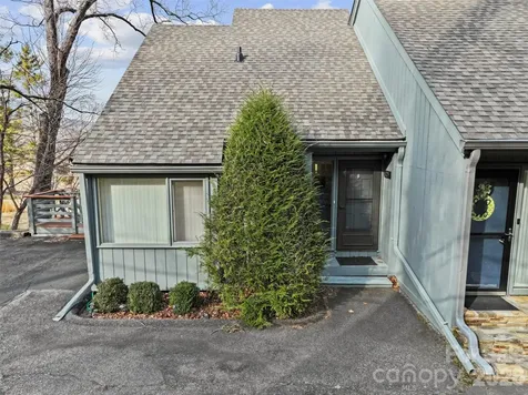 125 Townhouse Drive Burnsville NC 28714