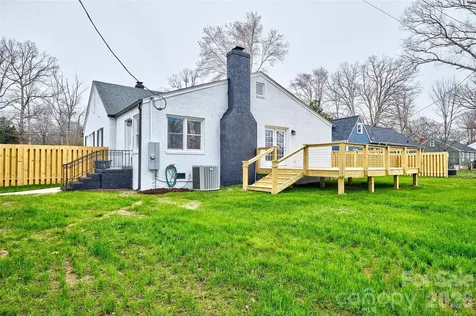 804 Congress Street N York SC 29745