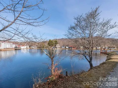 24 Aqua Vista Loop Waynesville NC 28785