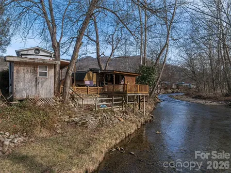 24 Aqua Vista Loop Waynesville NC 28785
