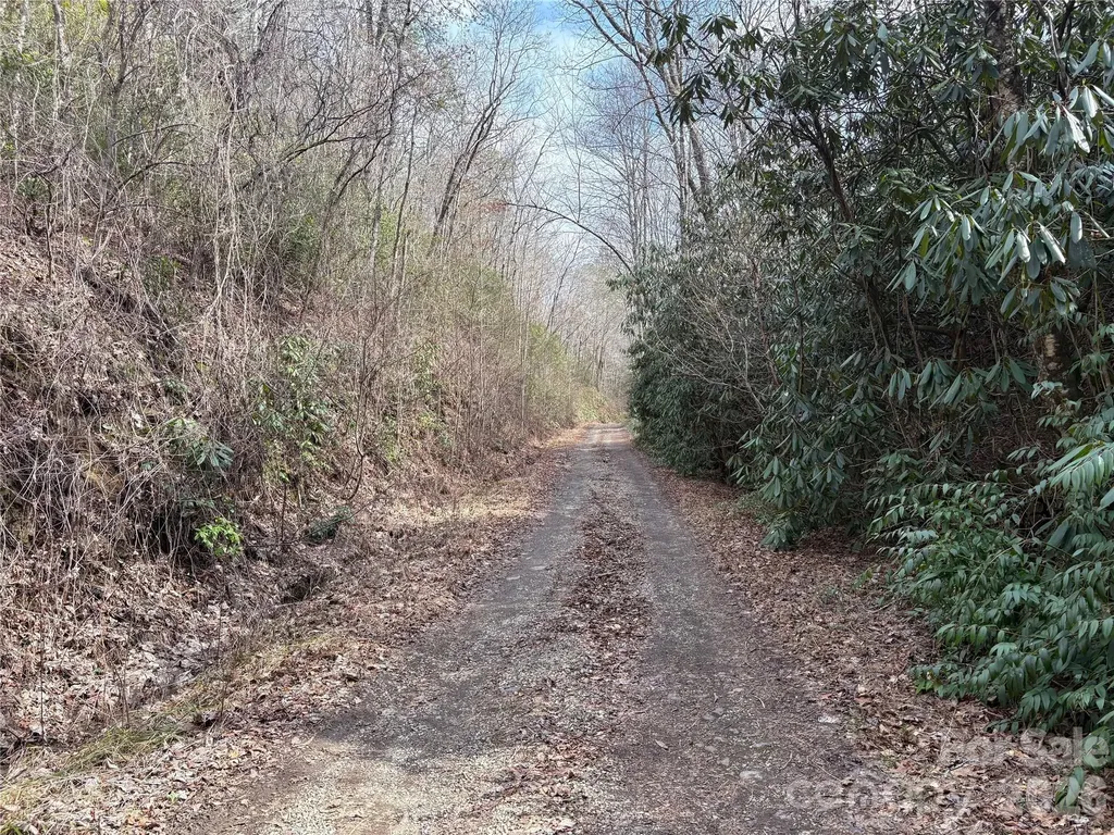 00 Round Hill Road Bryson City NC 28713
