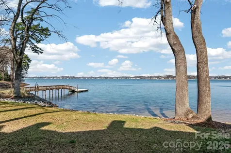 345 Northwest Drive Davidson NC 28036