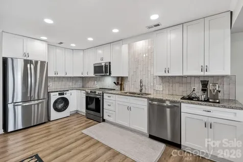 345 Northwest Drive Davidson NC 28036