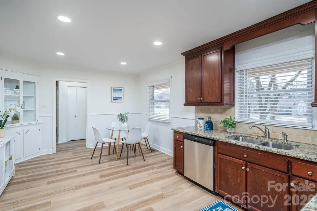 525 Julia Avenue Belmont NC 28012