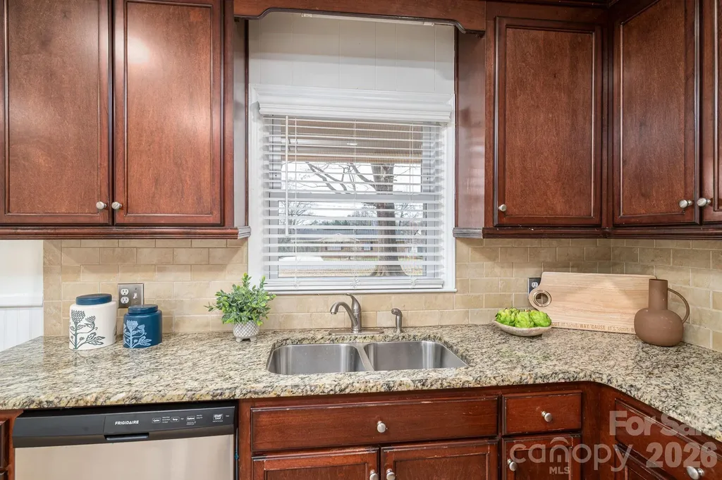 525 Julia Avenue Belmont NC 28012