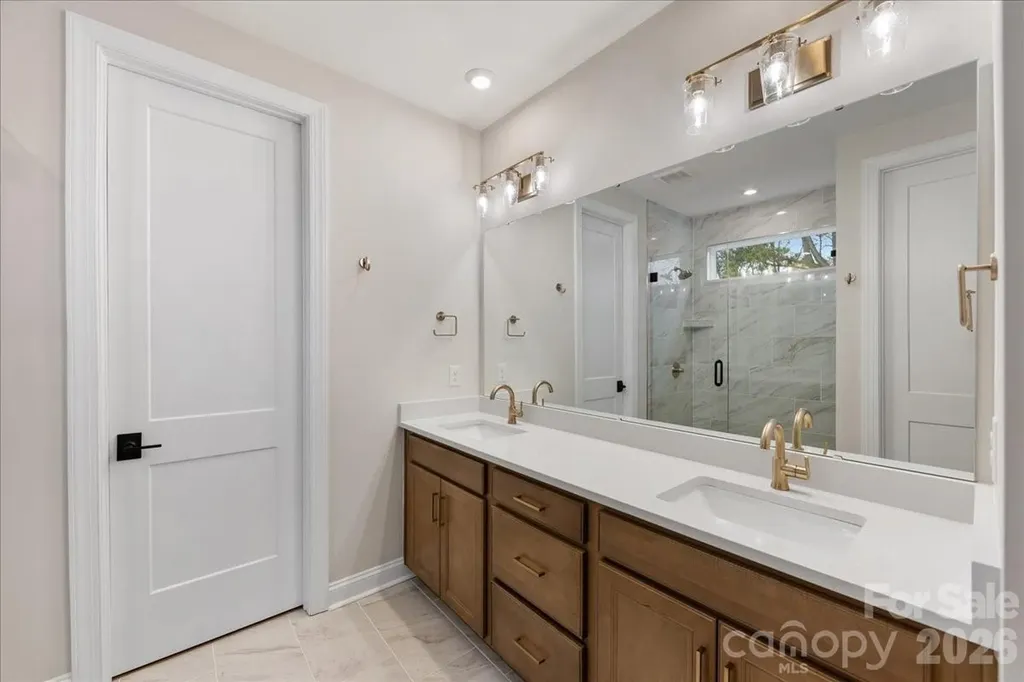 14014 Meera Lane Charlotte NC 28277