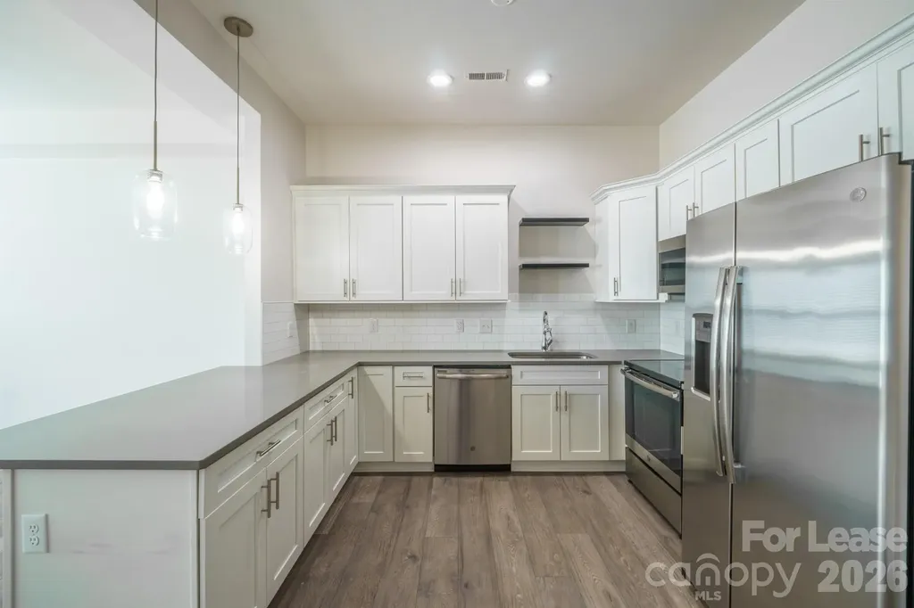 935 Mcalway Road Charlotte NC 28211