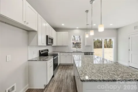 411 Grim Street Salisbury NC 28144
