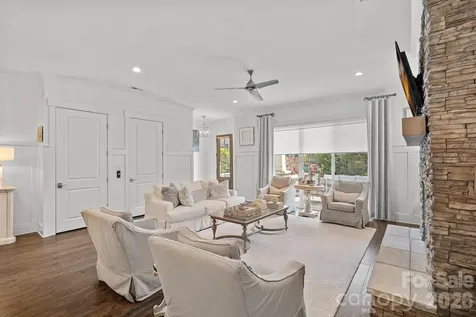 744 Amalfi Drive Davidson NC 28036