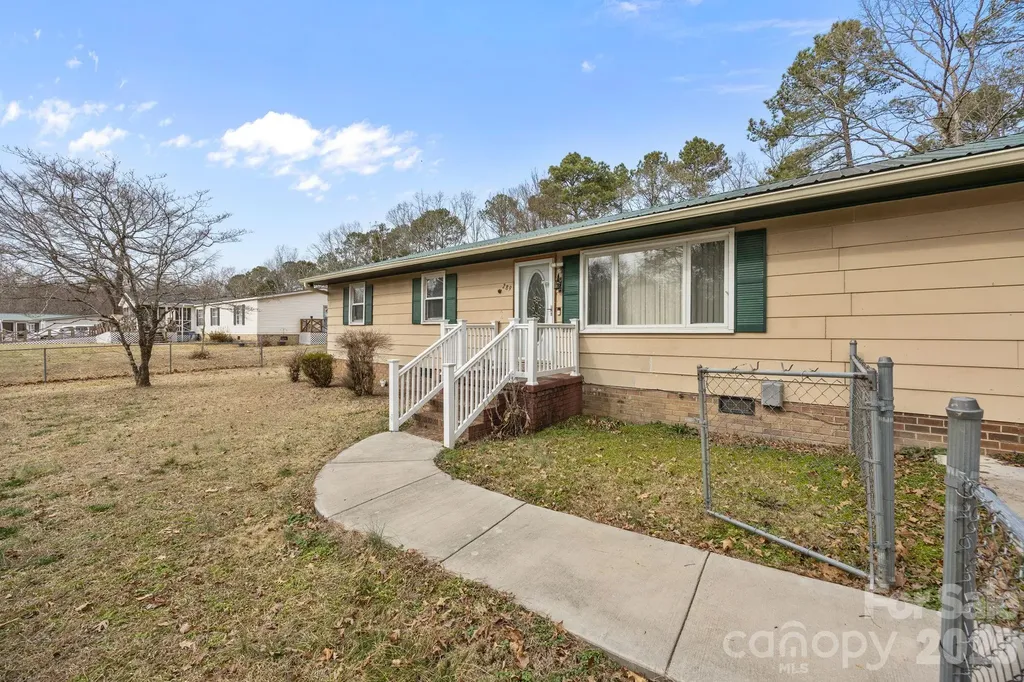 289 Washington Park Road Mount Gilead NC 27306